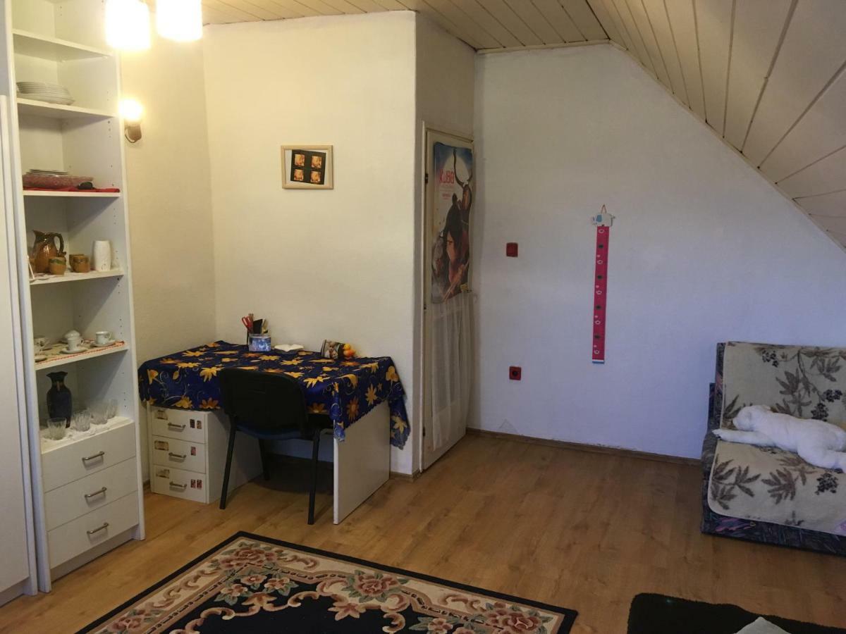 Lady Margit'S Room Szombathely Exterior photo